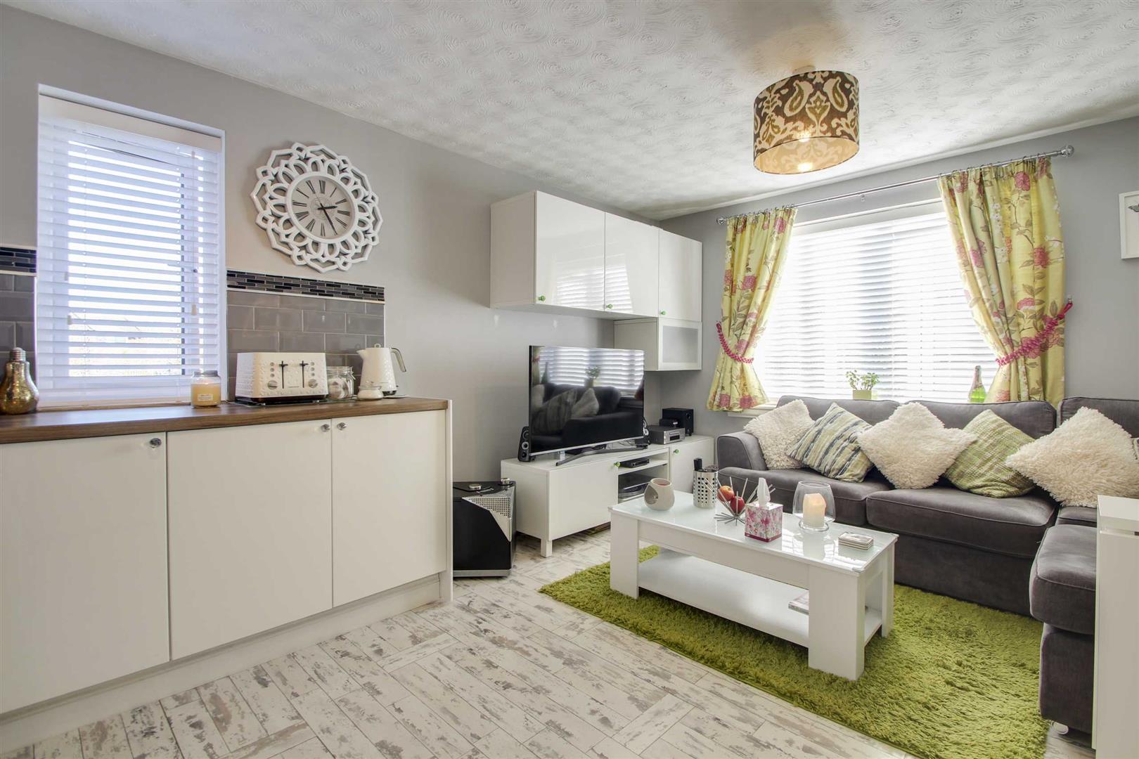 Tenterden Crescent, Kents Hill, Milton Keynes